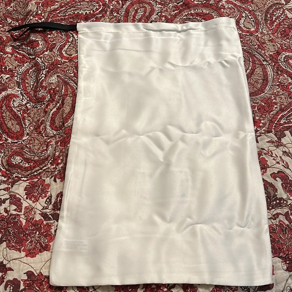 GUCCI Satin Dust Bag